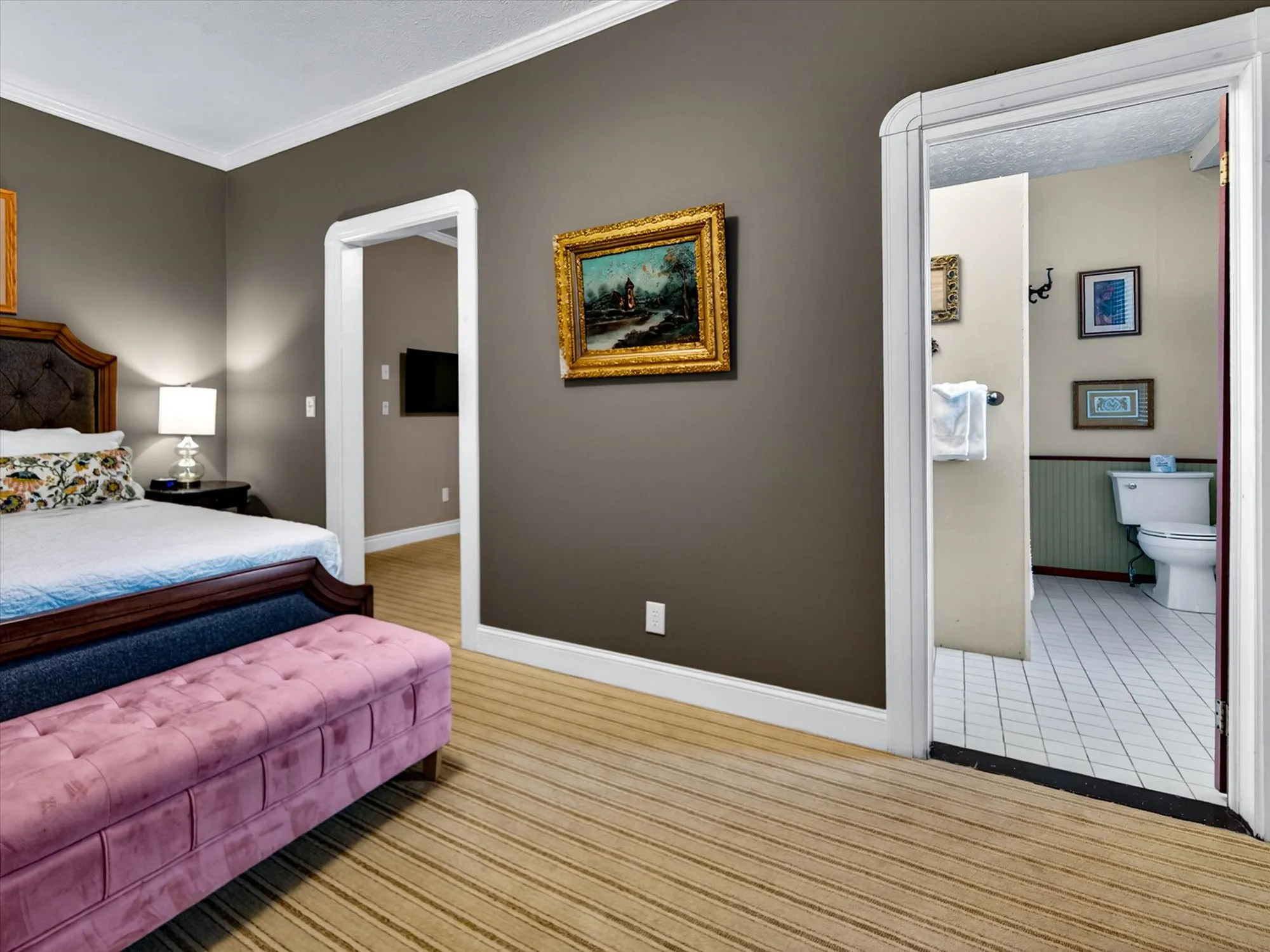 The Merlot Suite — view 4