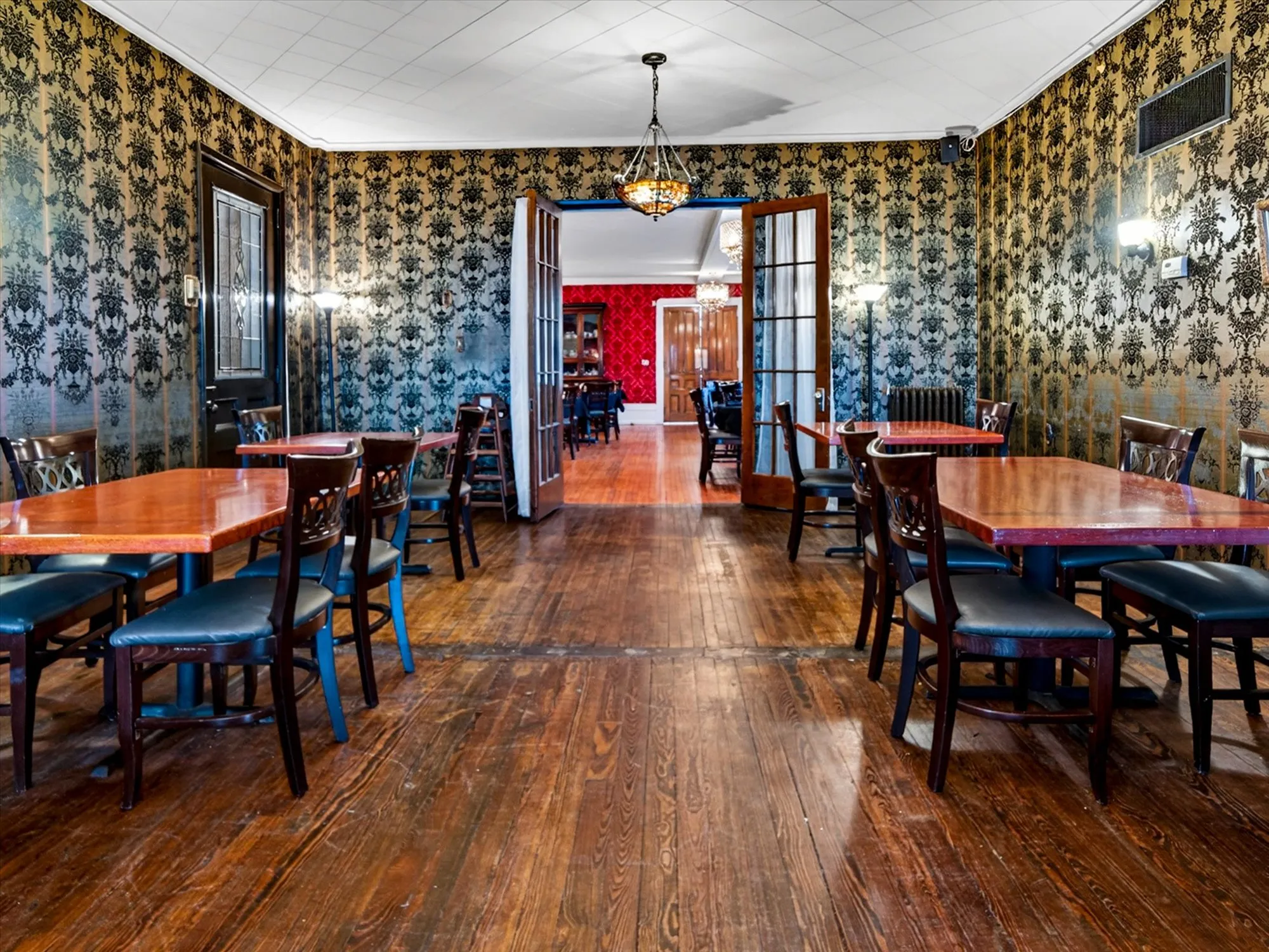 The Restaurant