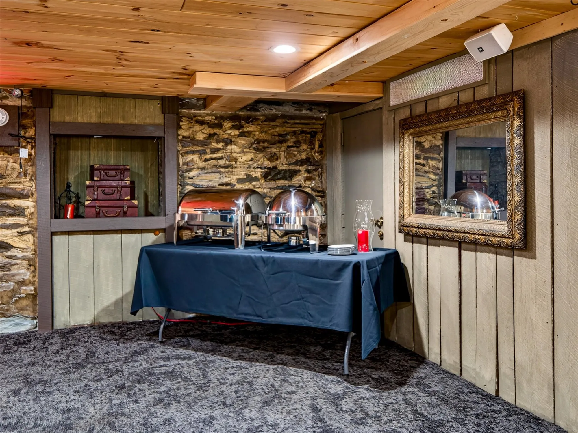 Catering & Full Buyouts